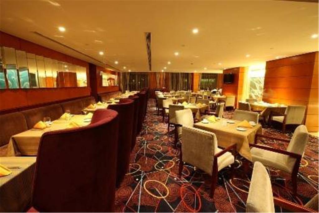 Howard Johnson Plaza Lingang Shanghai Nanhui Exteriér fotografie