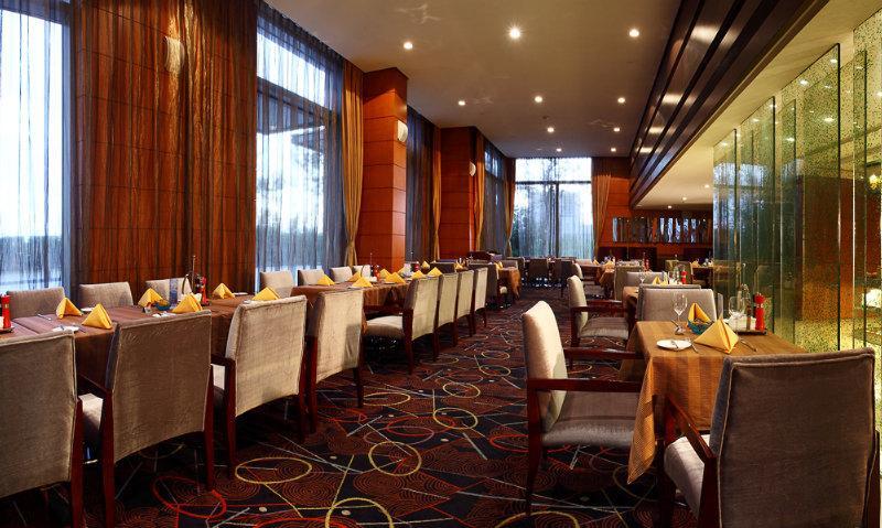 Howard Johnson Plaza Lingang Shanghai Nanhui Exteriér fotografie