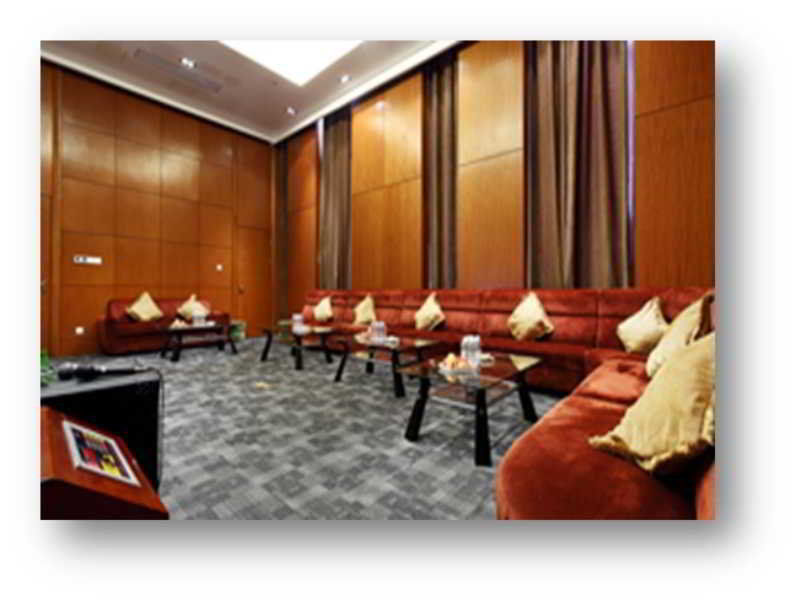 Howard Johnson Plaza Lingang Shanghai Nanhui Exteriér fotografie